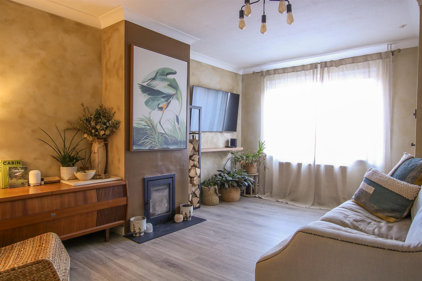 Surrey Close, Framlingham Gallery Image